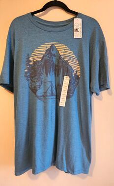 ME87 Clothing Co. Graphic T-Shirt Mens L, NWT, Mountain, camping theme